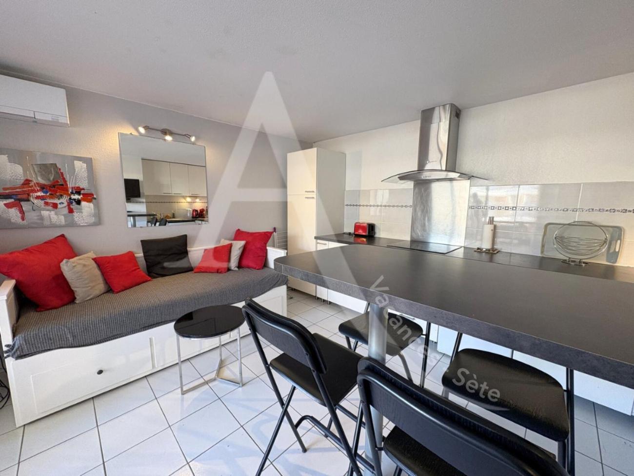 4 Pers, 1 Chambre, Plages Et Commerces A Pied Sète Esterno foto