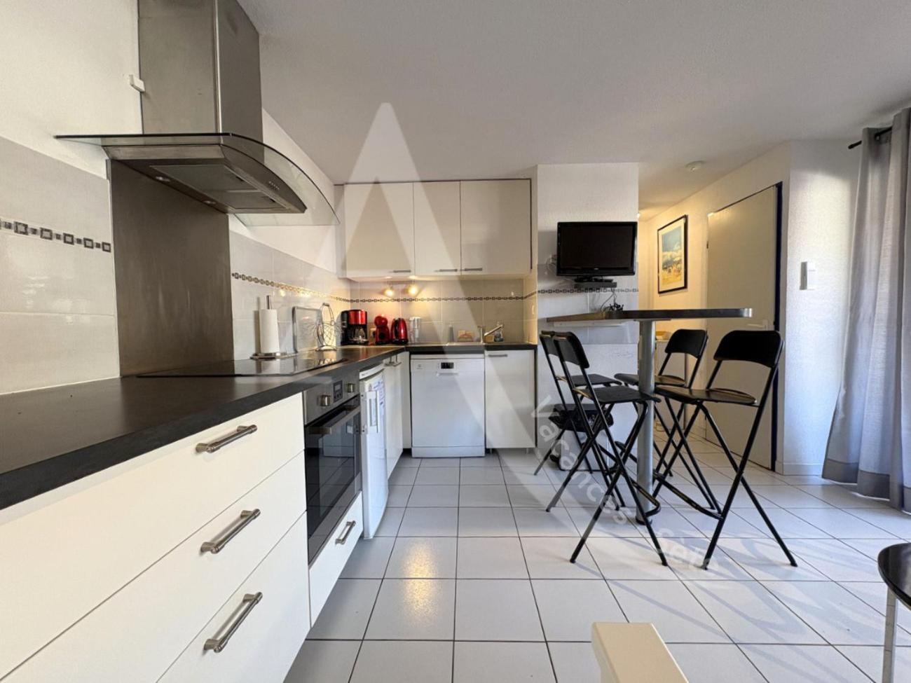 4 Pers, 1 Chambre, Plages Et Commerces A Pied Sète Esterno foto